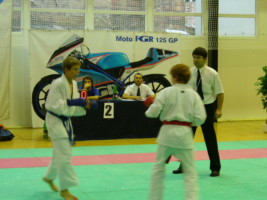 P1000208
