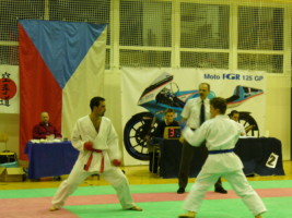 P1000883